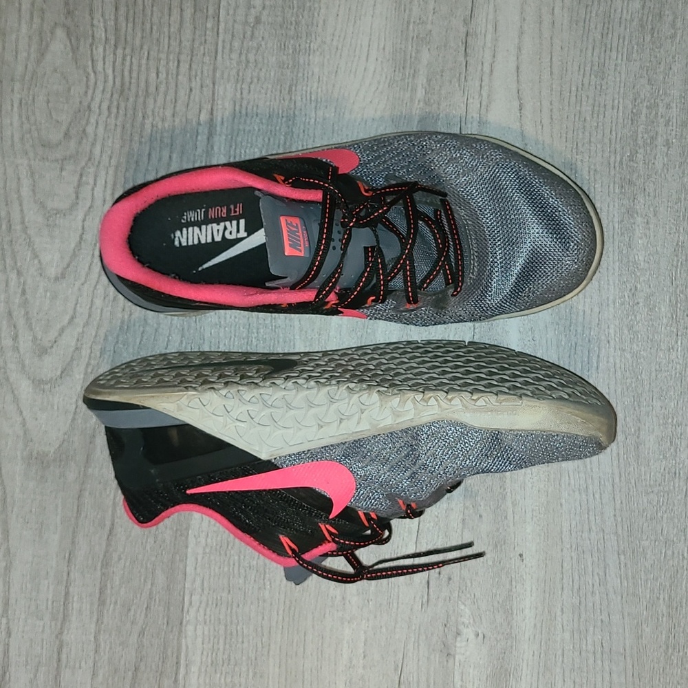 W8 Nike Metcon